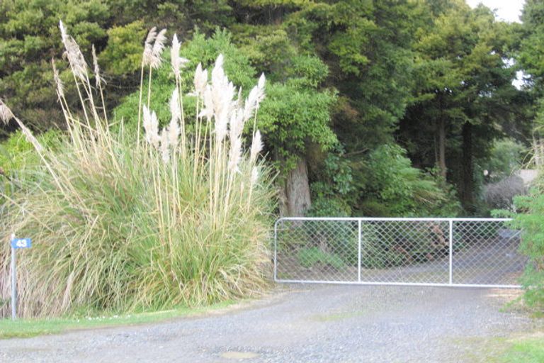 Photo of property in 43 Matua Road, Otatara, Invercargill, 9879