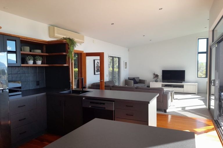 Photo of property in 2/709 Acacia Bay Road, Acacia Bay, Taupo, 3330