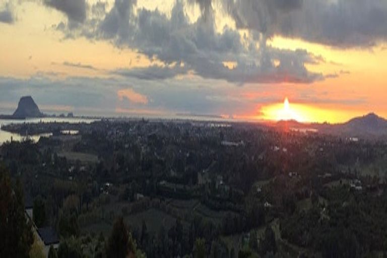 Photo of property in 20 Dawn View Place, Minden, Tauranga, 3176