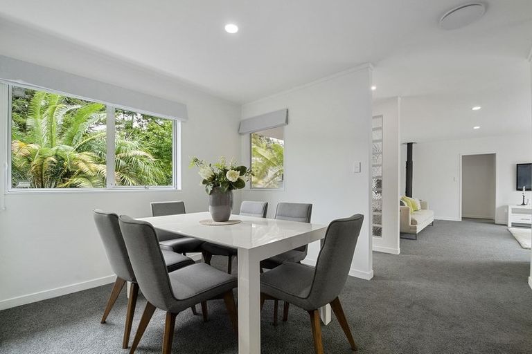 Photo of property in 101 Old Railway Road, Kumeu, 0892