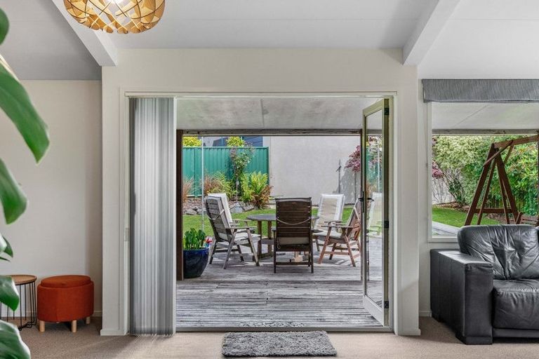 Photo of property in 49 Walton Park Avenue, Fairfield, Dunedin, 9018