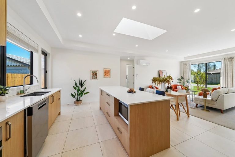 Photo of property in 3 Gillespies Road, Kainga, Christchurch, 8083