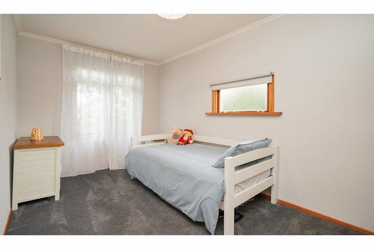 Photo of property in 102 Ross Street, Grasmere, Invercargill, 9810