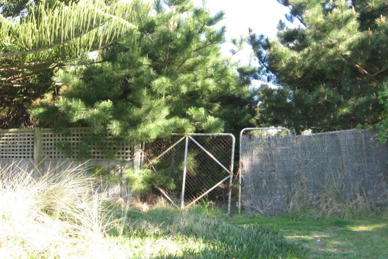 Photo of property in 28 Hunia Terrace, Himatangi Beach, Foxton, 4891