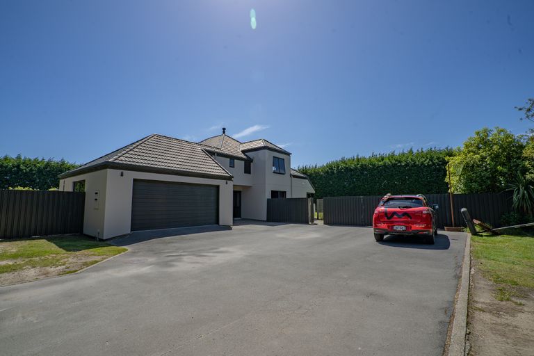 Photo of property in 5 Raeburn Avenue, Otatara, Invercargill, 9879