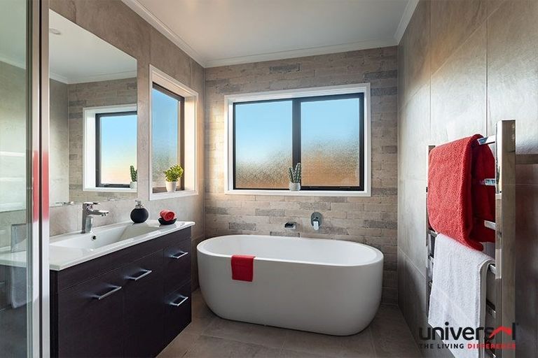 Photo of property in 23 Couldrey Crescent, Red Beach, 0932