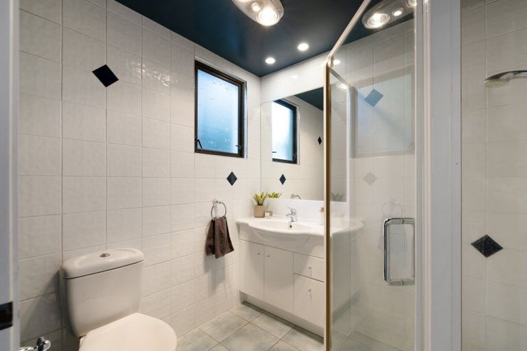 Photo of property in 17 Tinopai Drive, Omokoroa, 3114