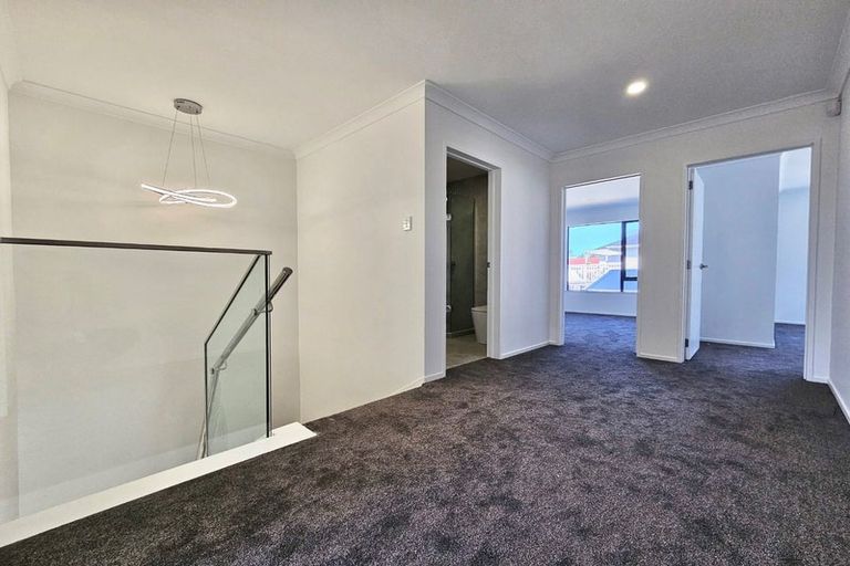 Photo of property in 65a Tiroroa Avenue, Te Atatu South, Auckland, 0610