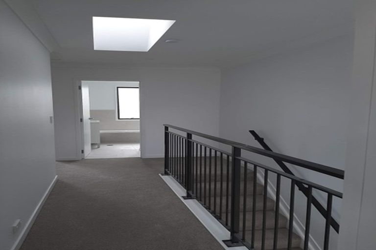 Photo of property in 31c O'meara Street, Swanson, Auckland, 0614