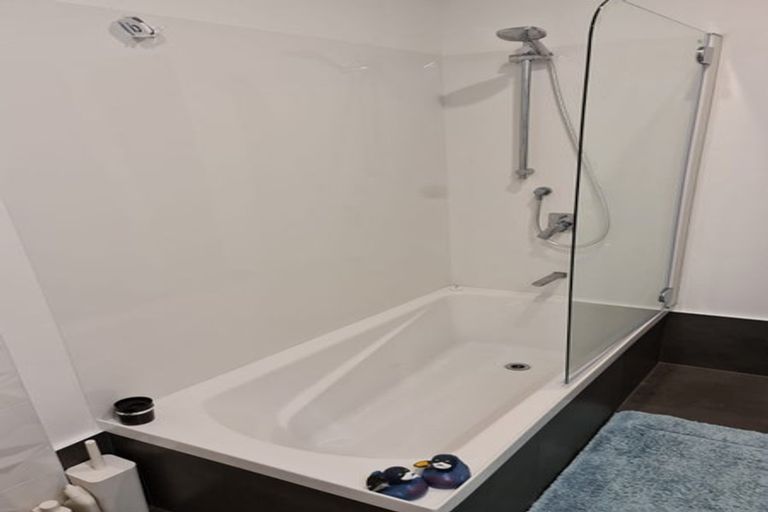 Photo of property in 9 Govind Grove, Ngaio, Wellington, 6035