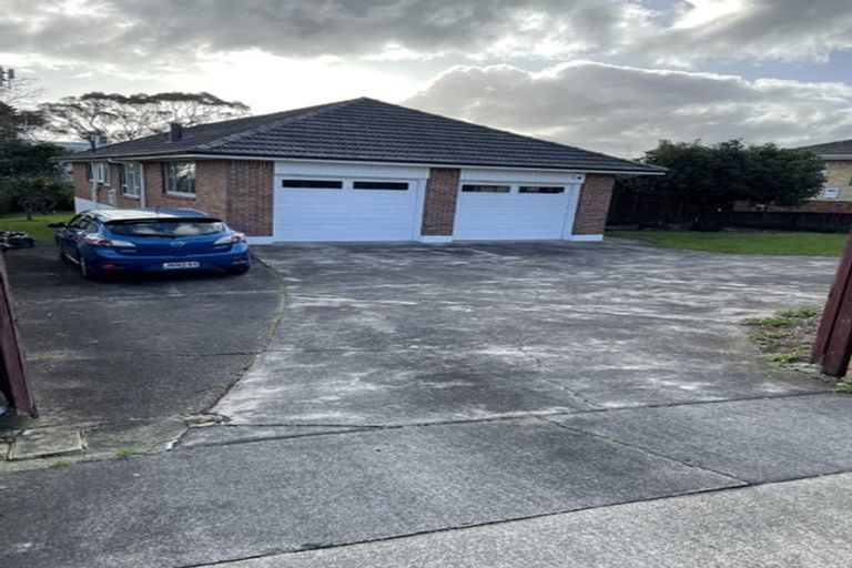 Photo of property in 125 Ridge Road, Howick, Auckland, 2014