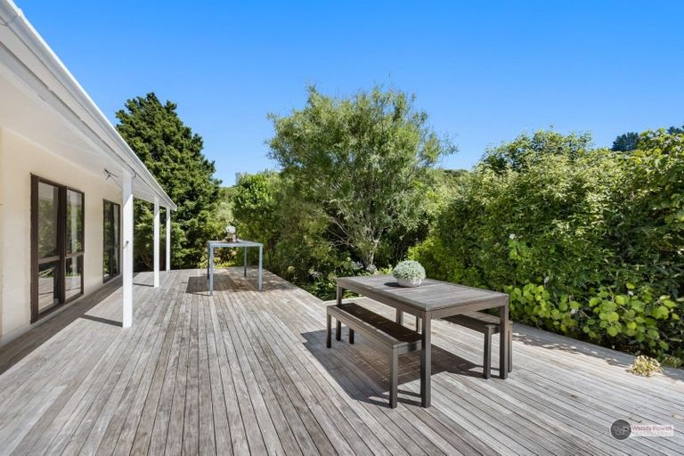 Photo of property in 19 Renoir Avenue, Belmont, Lower Hutt, 5010