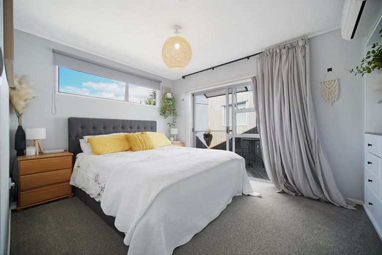 Photo of property in 3 Frostbite Place, Ranui, Auckland, 0612