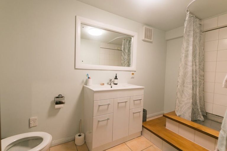 Photo of property in 103 Roseberry Avenue, Birkenhead, Auckland, 0626