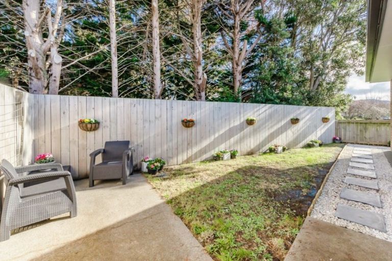Photo of property in 90a Mazengarb Road, Paraparaumu Beach, Paraparaumu, 5032