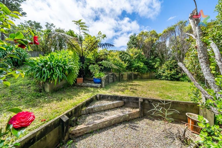Photo of property in 46 Maungaraki Road, Korokoro, Lower Hutt, 5012