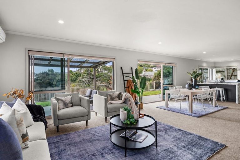 Photo of property in 162 Oteki Park Drive, Welcome Bay, Tauranga, 3112