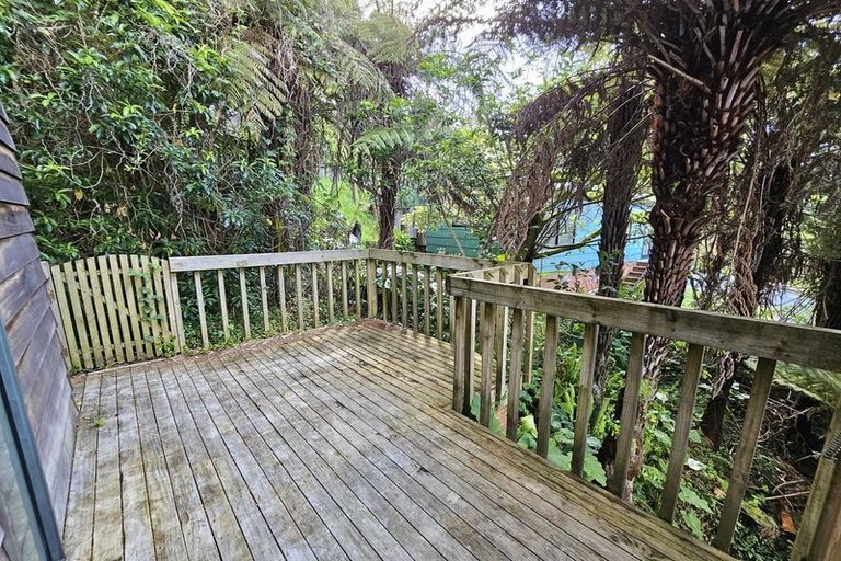 Photo of property in 50 Sunnyhaven Avenue, Beach Haven, Auckland, 0626