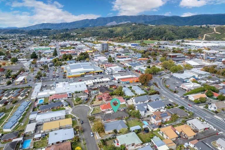 Photo of property in 14 Joseph Grove, Elderslea, Upper Hutt, 5018