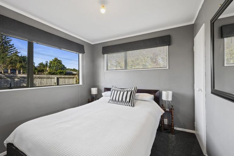 Photo of property in 142 Seaview Road, Westown, New Plymouth, 4310