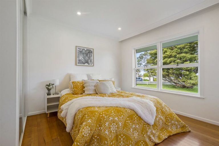 Photo of property in 4112/110 East Coast Road, Forrest Hill, Auckland, 0620