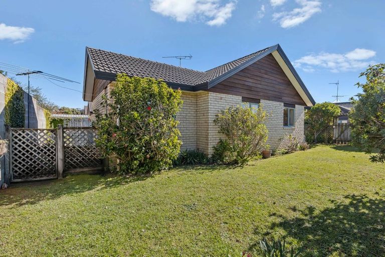 Photo of property in 14/262 Centreway Road, Orewa, 0931
