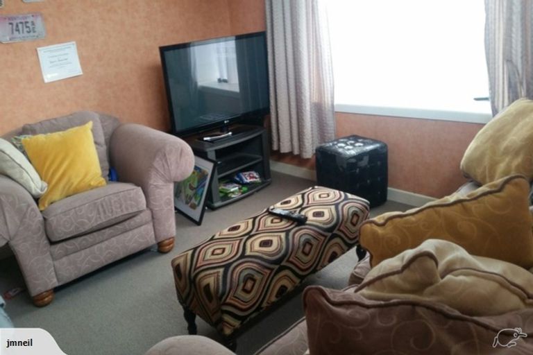 Photo of property in 85 Clemow Road, Fitzroy, New Plymouth, 4312