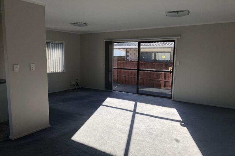 Photo of property in 13a Gifford Road, Papatoetoe, Auckland, 2025