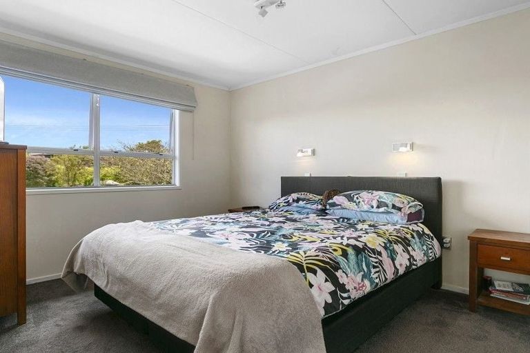 Photo of property in 47 Chesham Avenue, Waipahihi, Taupo, 3330