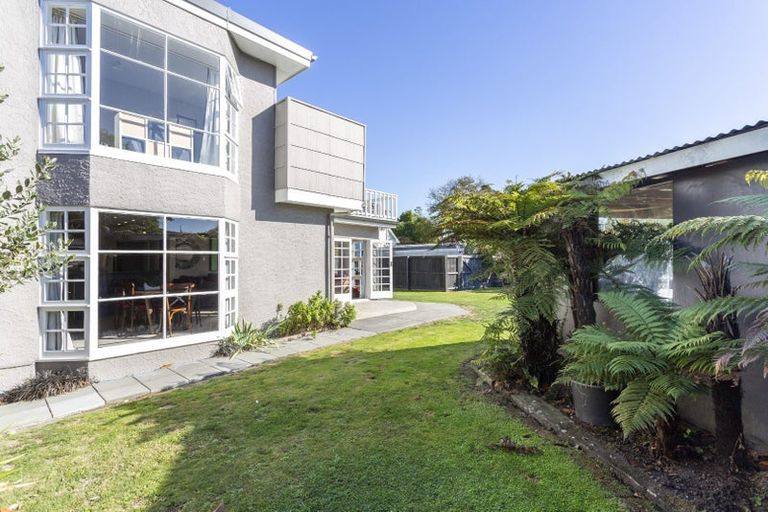 Photo of property in 52 Bristol Street, St Albans, Christchurch, 8014