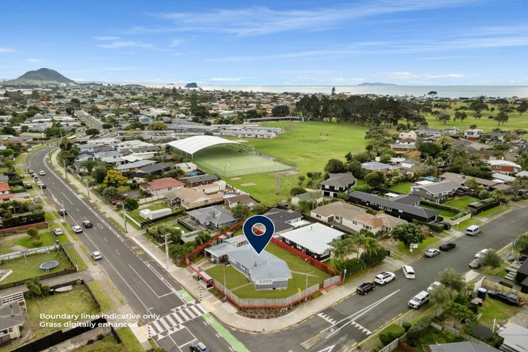 Photo of property in 49 Links Avenue, Mount Maunganui, 3116
