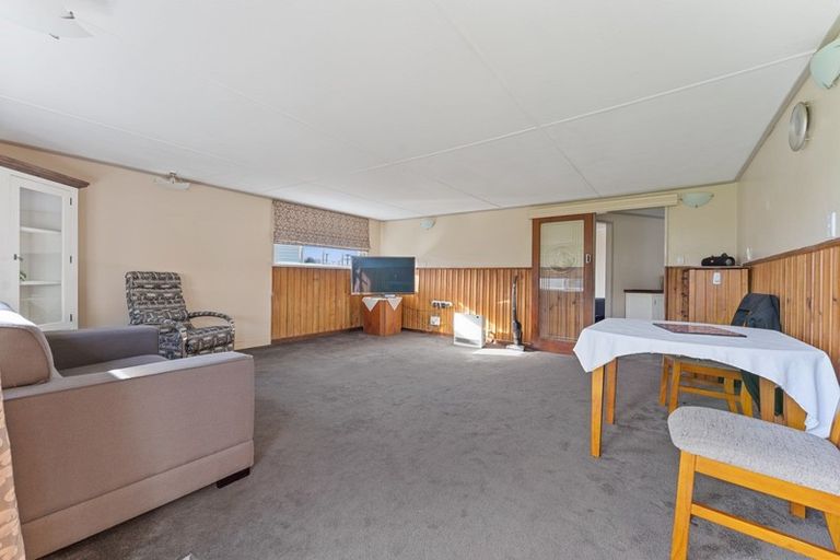 Photo of property in 76 Conway Road, Eltham, 4322