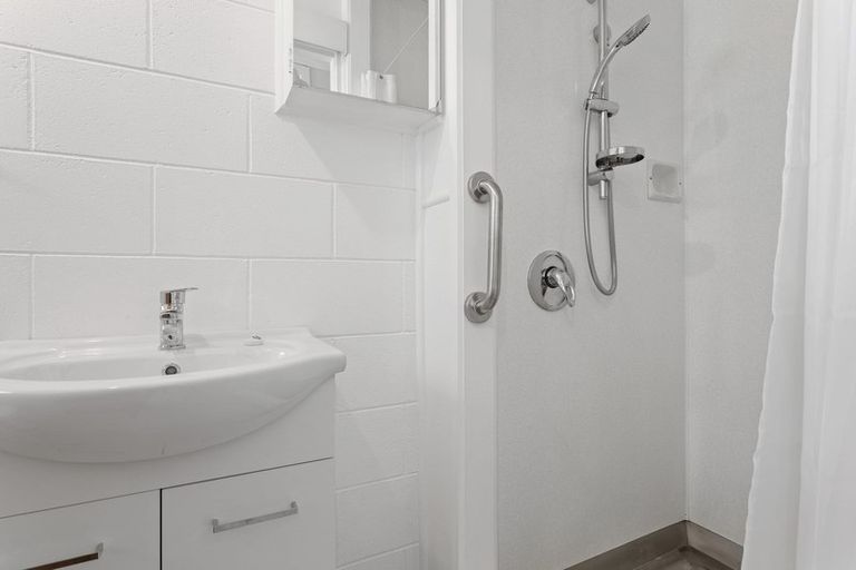 Photo of property in 2/9 Goulstone Road, Whakatane, 3120