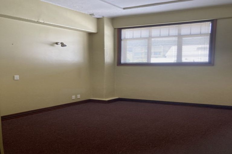 Photo of property in Pirie Street Townhouses, 28/35 Pirie Street, Mount Victoria, Wellington, 6011