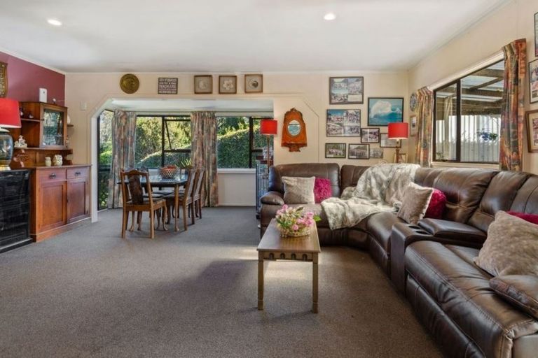 Photo of property in 13a Hammond Avenue, Hatfields Beach, Orewa, 0931