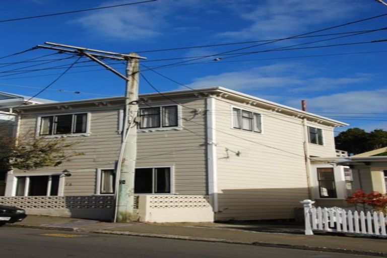 Photo of property in 78 Pirie Street, Mount Victoria, Wellington, 6011