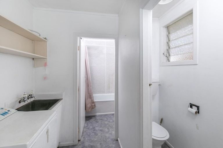 Photo of property in 102 Ohaupo Road, Melville, Hamilton, 3206