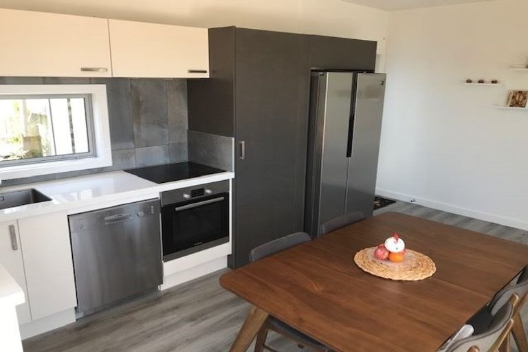 Photo of property in 3c Sidlaw Street, Strathmore Park, Wellington, 6022