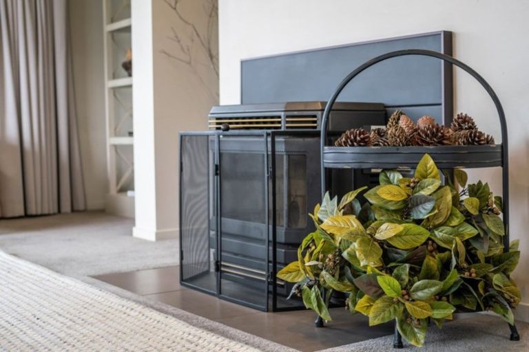 Photo of property in 55 Williams Street, Cambridge, 3434