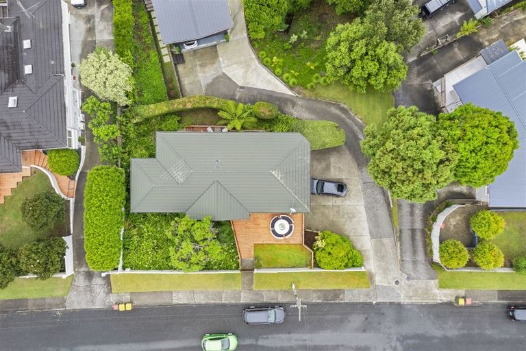 Photo of property in 24a Alexander Street, Cockle Bay, Auckland, 2014