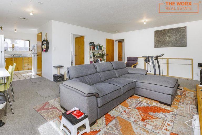 Photo of property in 2/142 Shirley Road, Papatoetoe, Auckland, 2025