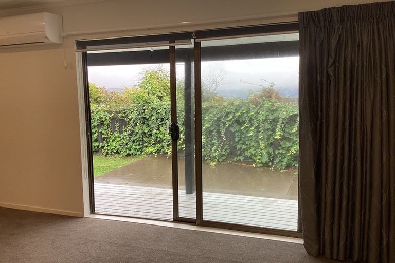 Photo of property in 25 Adventure Drive, Whitby, Porirua, 5024