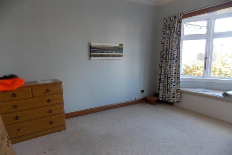 Photo of property in 132 Messines Road, Karori, Wellington, 6012