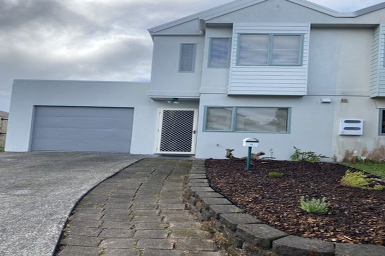 Photo of property in 17 Kona Crescent, Henderson, Auckland, 0610