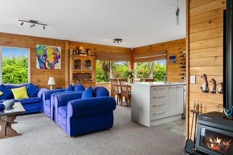 Photo of property in 12 Ward Place, Richmond Heights, Taupo, 3330