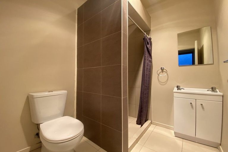 Photo of property in 42 Rere Road, Lake Hayes, Queenstown, 9304