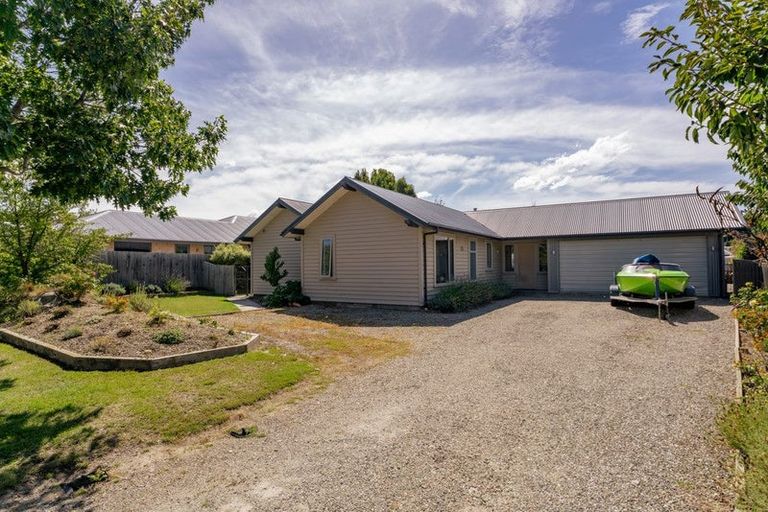 Photo of property in 86 Mount Iron Drive, Wanaka, 9305