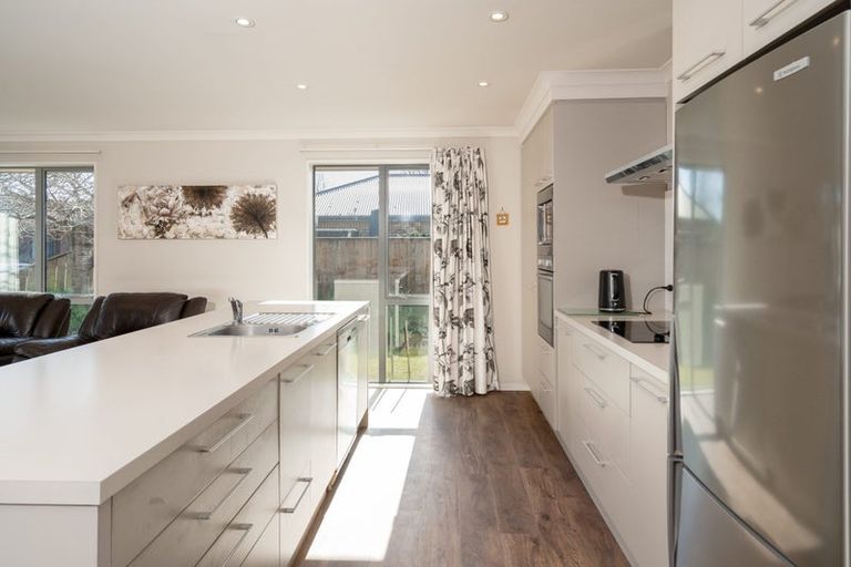Photo of property in 6 Woodhurst Drive, Casebrook, Christchurch, 8051