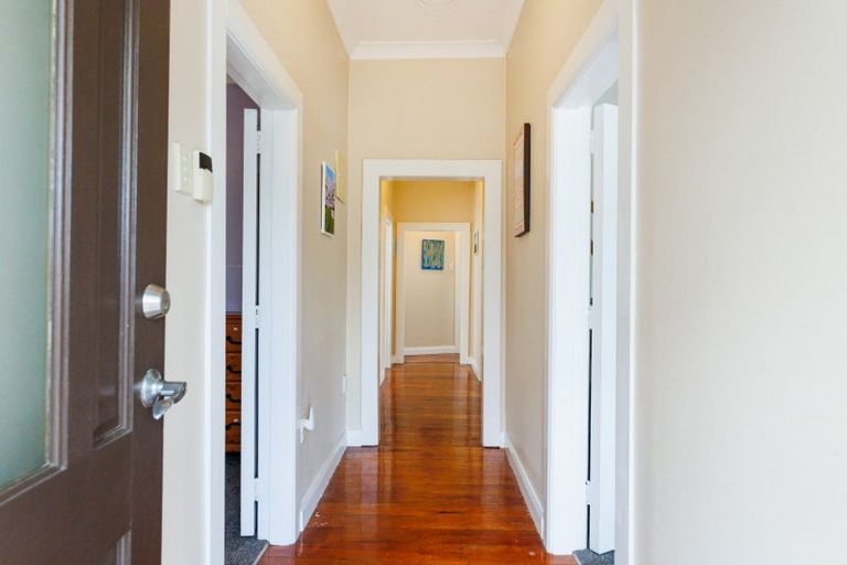 Photo of property in 442 College Street, Hokowhitu, Palmerston North, 4410