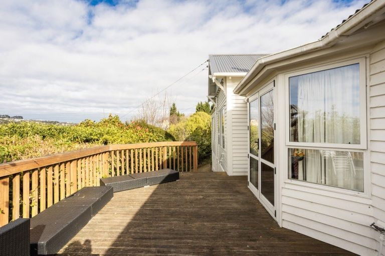 Photo of property in 32 Adderley Terrace, Ravensbourne, Dunedin, 9022